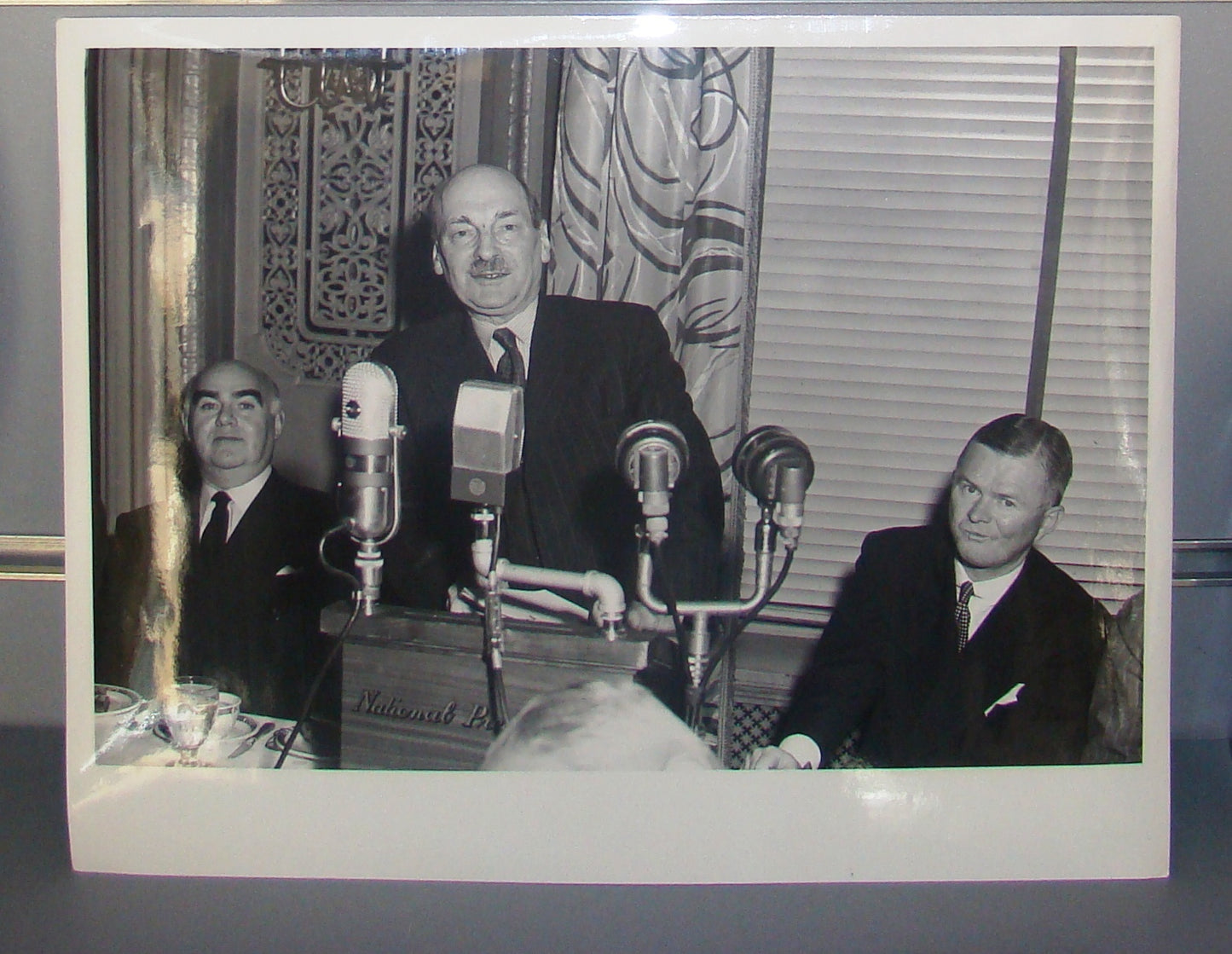 vintage Press photo UK British prime minister Clement Attlee USA speech ww2