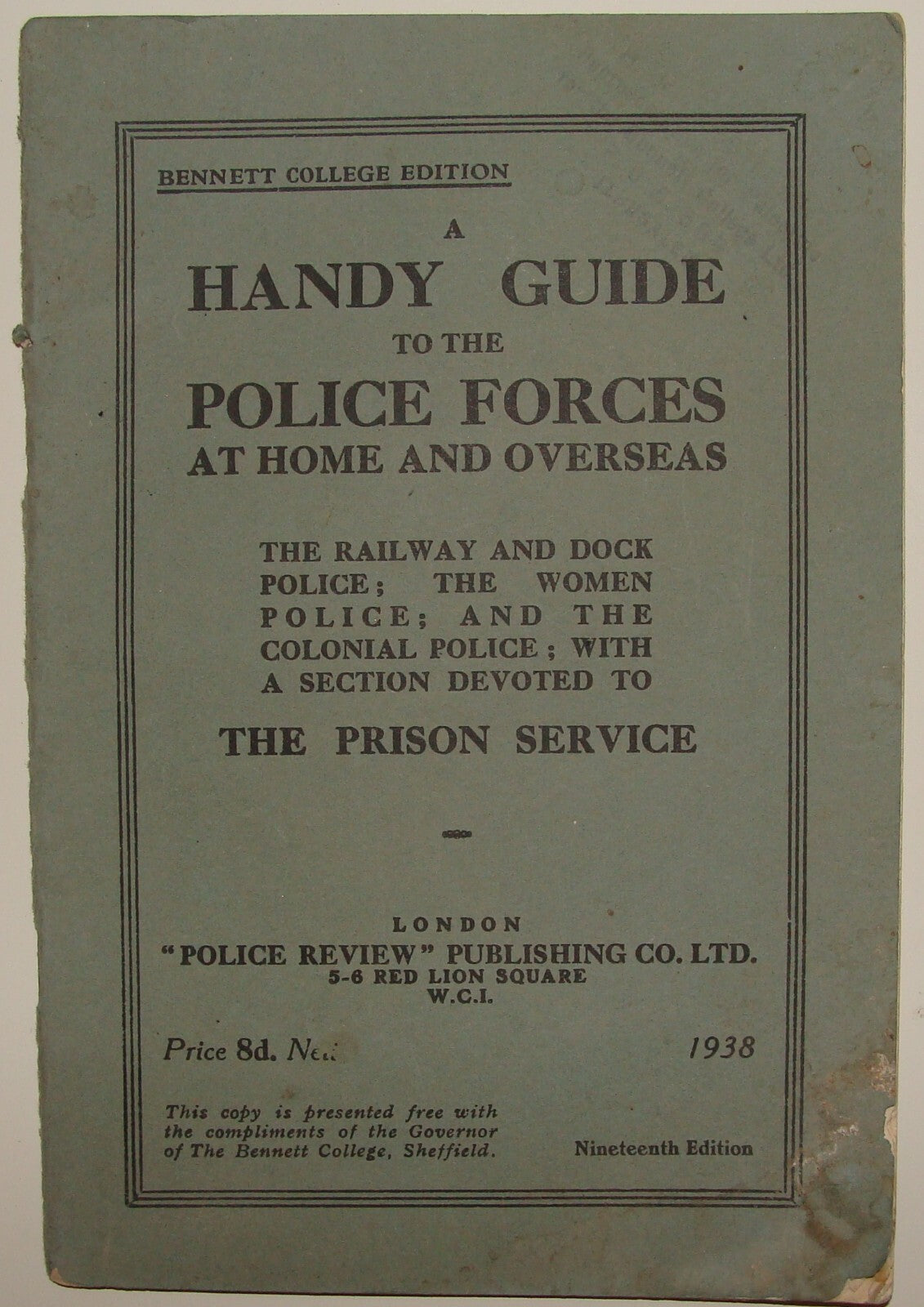 1938 HANDY GUIDE TO THE POLICE FORCES Prison Service Railway London UK England