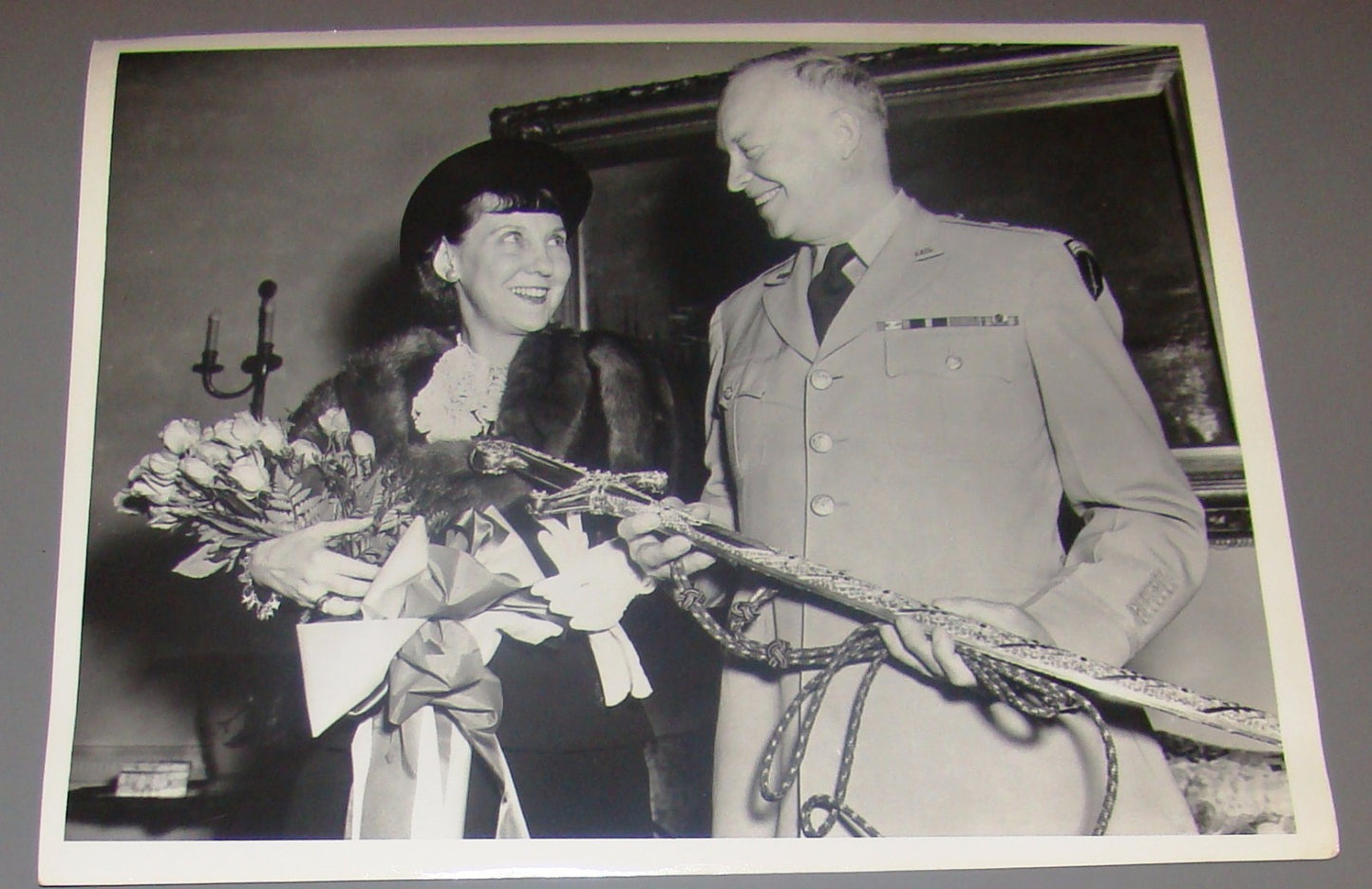Press photo USA President Eisenhower General Commander Army Sword Of Honor WW2