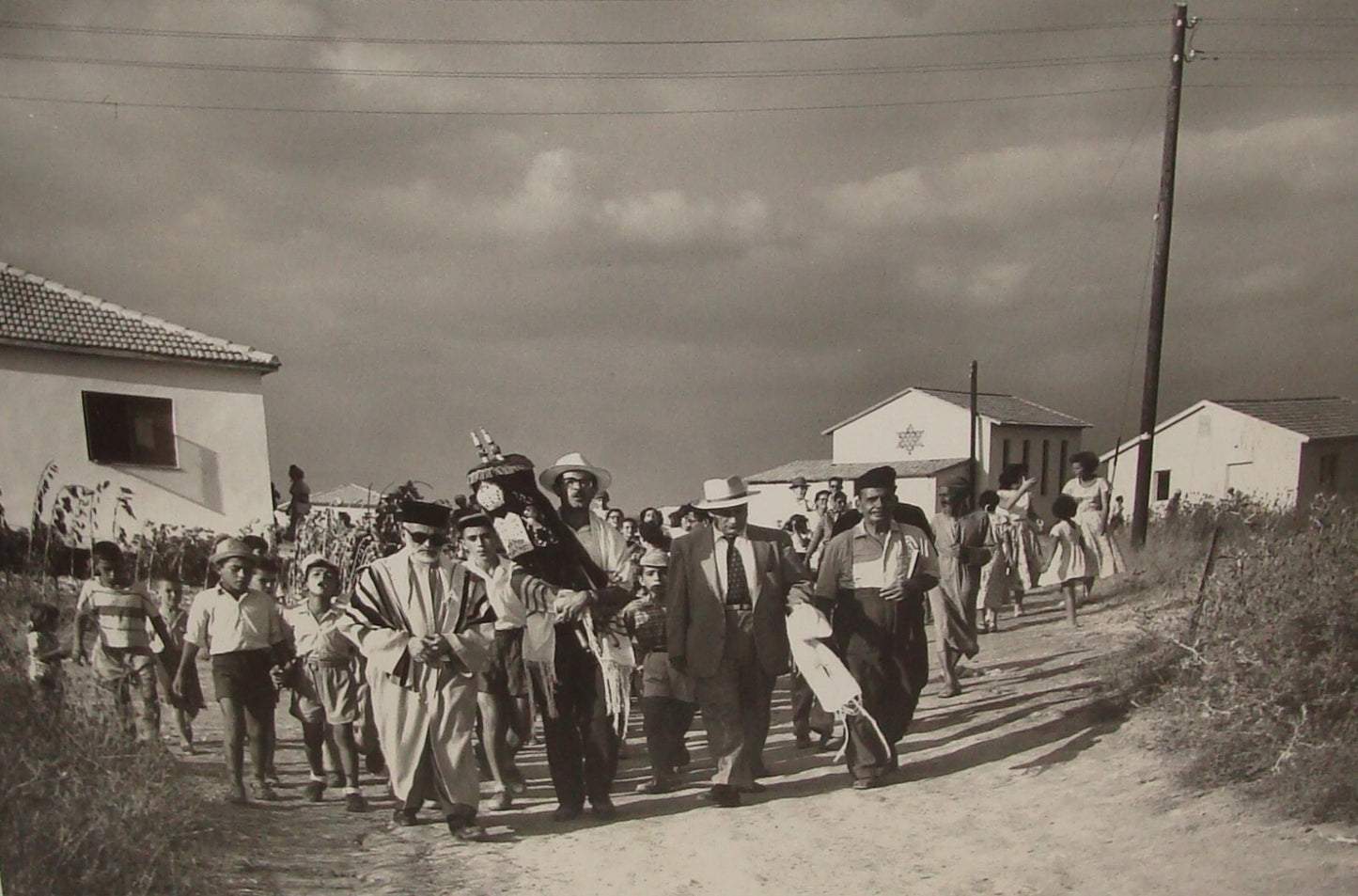 Photo Jewish Judaica 1957 Israel Kiryat Malachi Synagogue