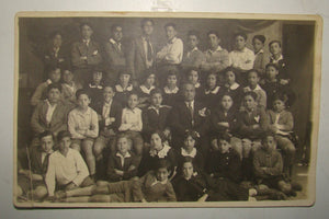 Descriptive image text