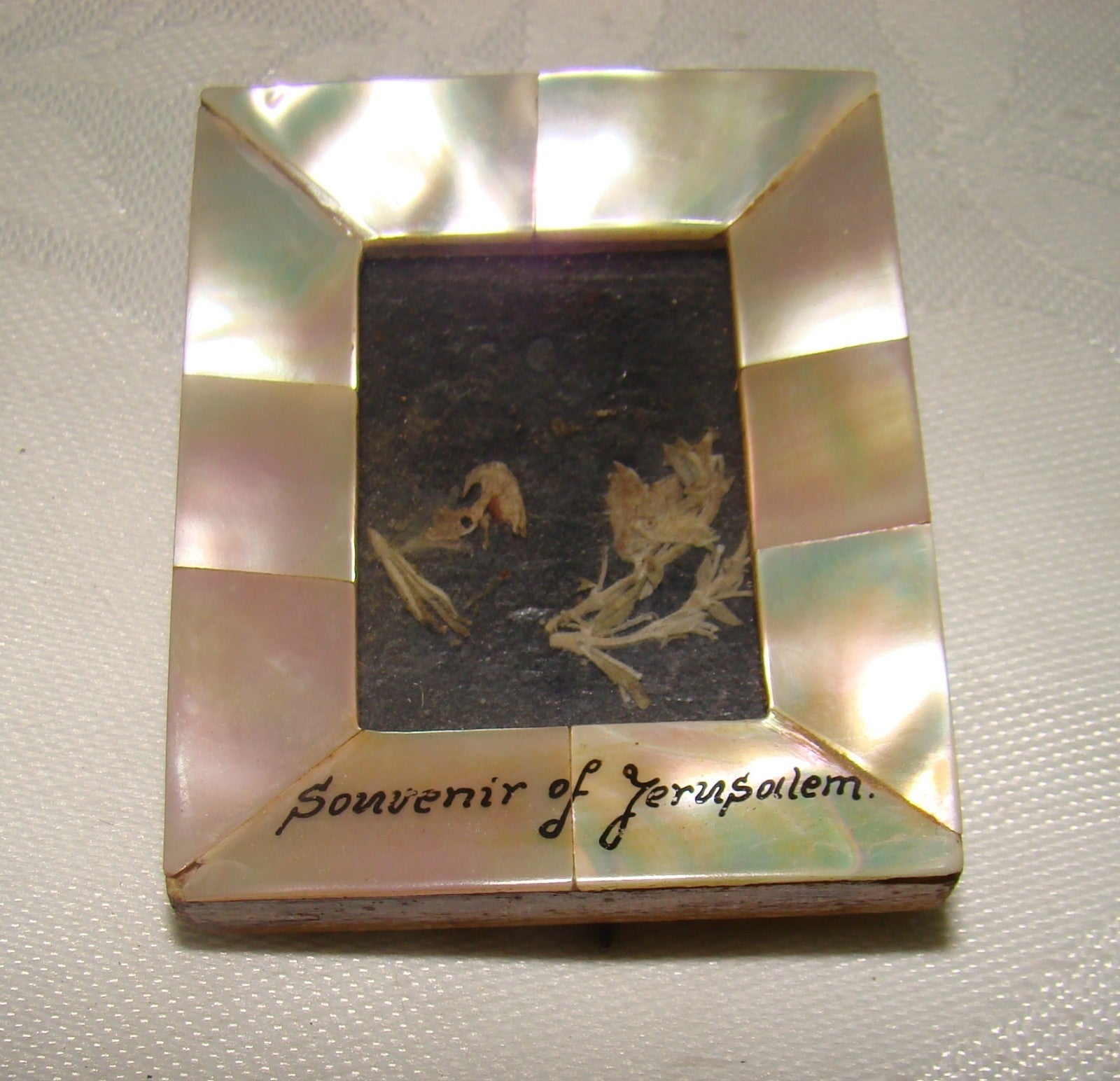 Jewish Judaica Vintage Israel Jerusalem Souvenir Wooden Mother of Pearl Flowers