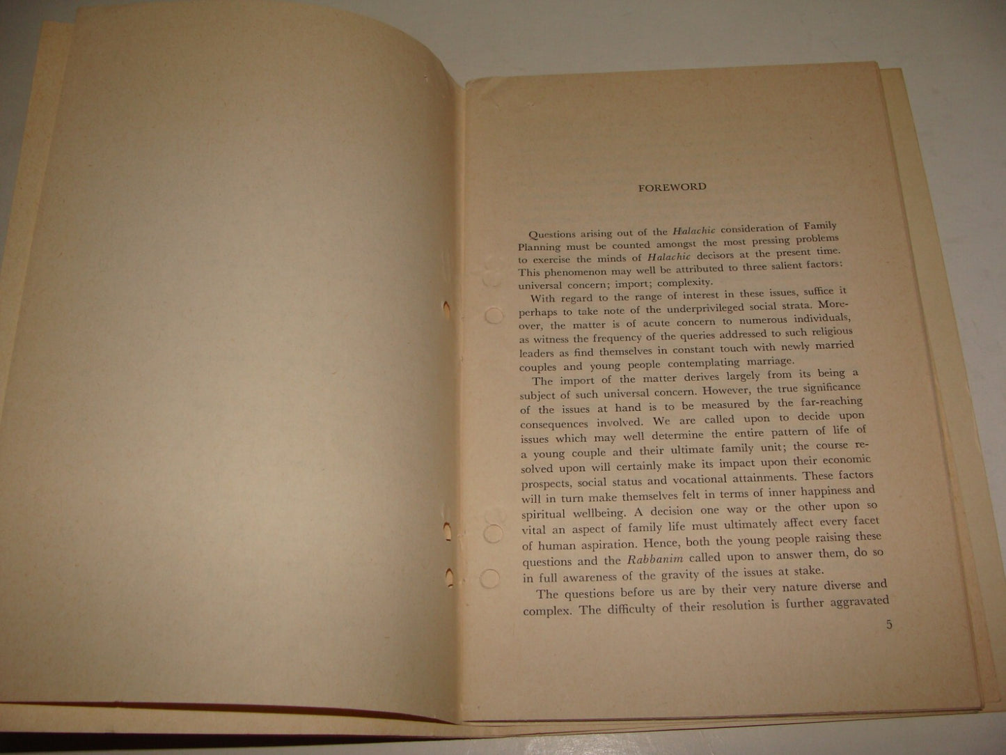 Booklet Israel Judaica Judaica PROCREATION IN HALACHA Zionist Bible Torah