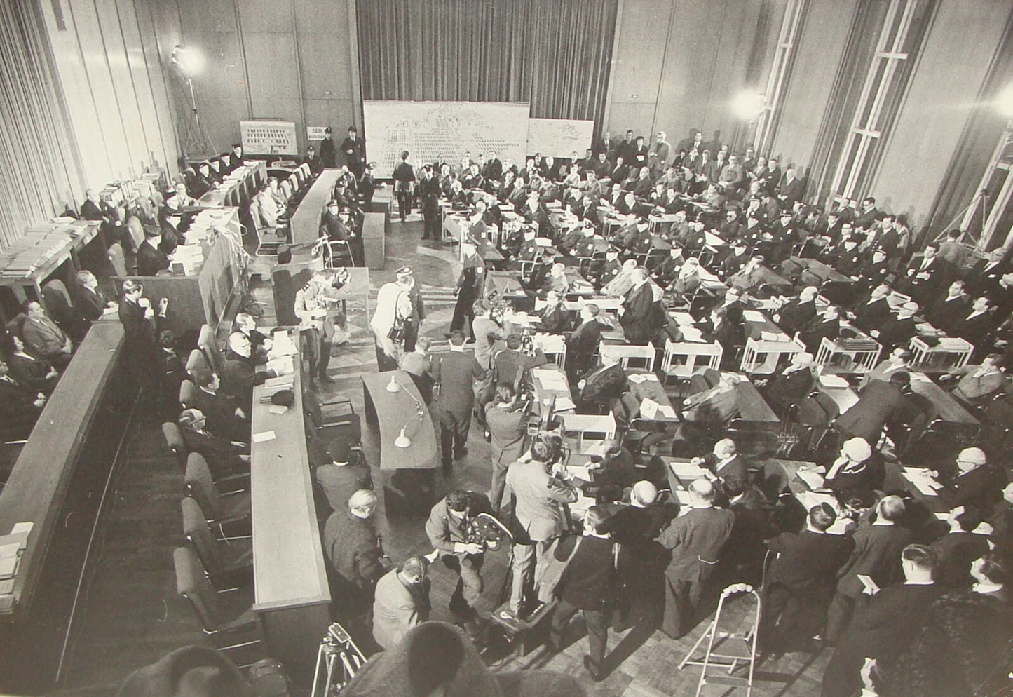 Germany Photo Jewish 1964   Frankfurt WWII Auschwitz Trial Opening Judaica