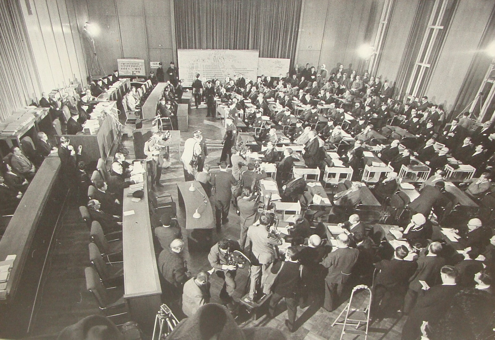 Germany Photo Jewish 1964   Frankfurt WWII Auschwitz Trial Opening Judaica