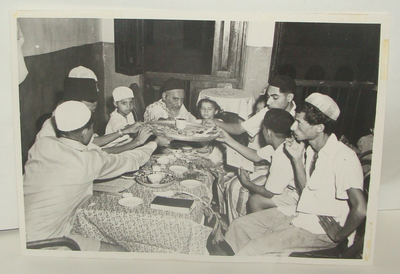 Photo Print Jewish Ad , Judaica Yemenite Jews Aden Yemen 1949 Passover Pesach