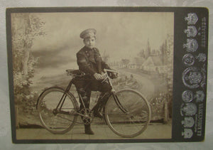 Descriptive image text