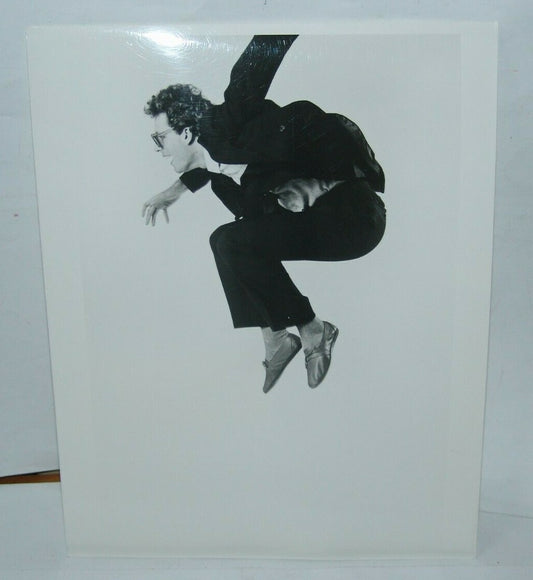 David Glass Mime art artist in GLASSWORKS show big photo