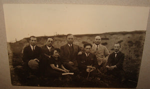 Descriptive image text