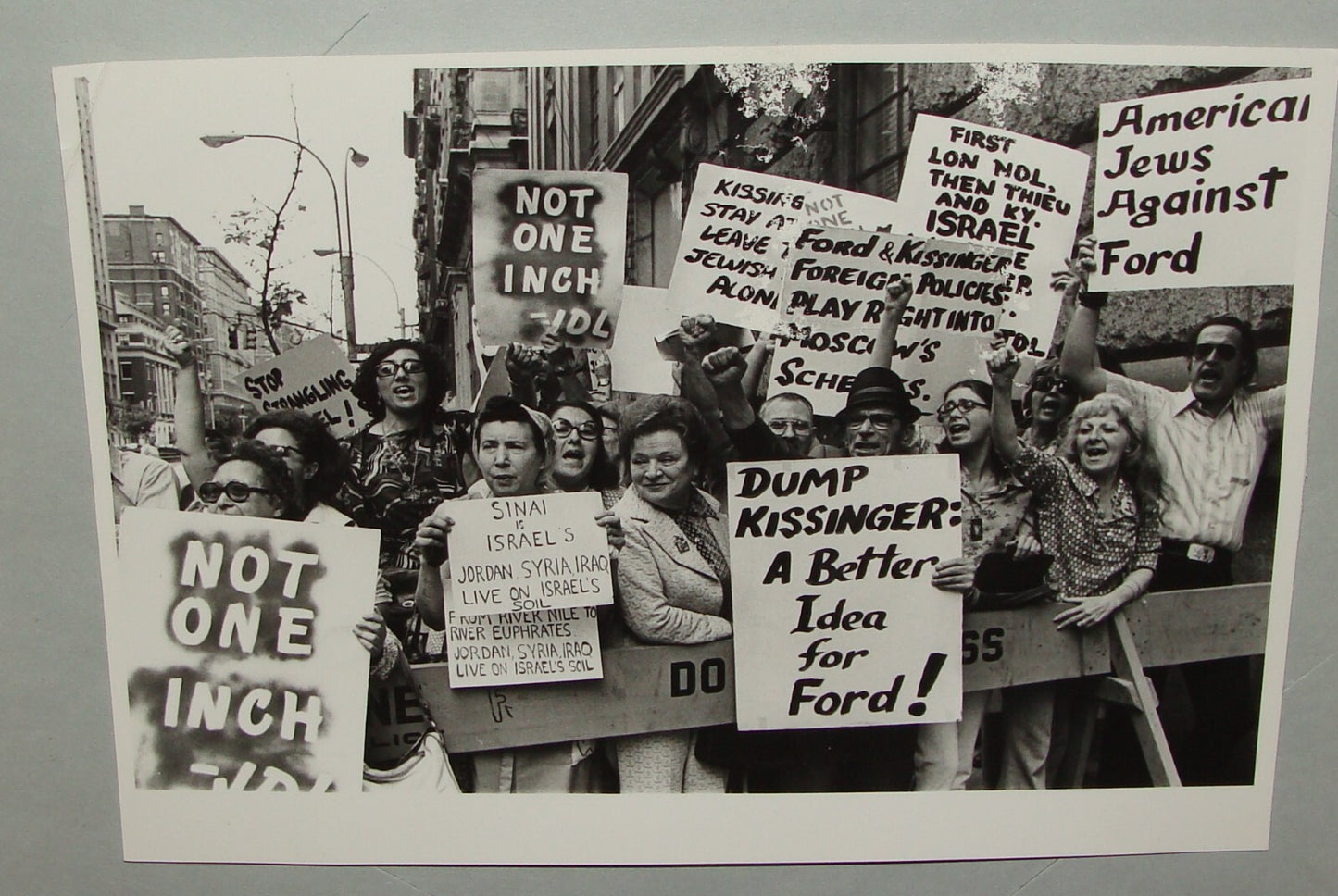 Photo Jewish American 1975 New York Protest Israel War Sinai Egypt Rabin Visit