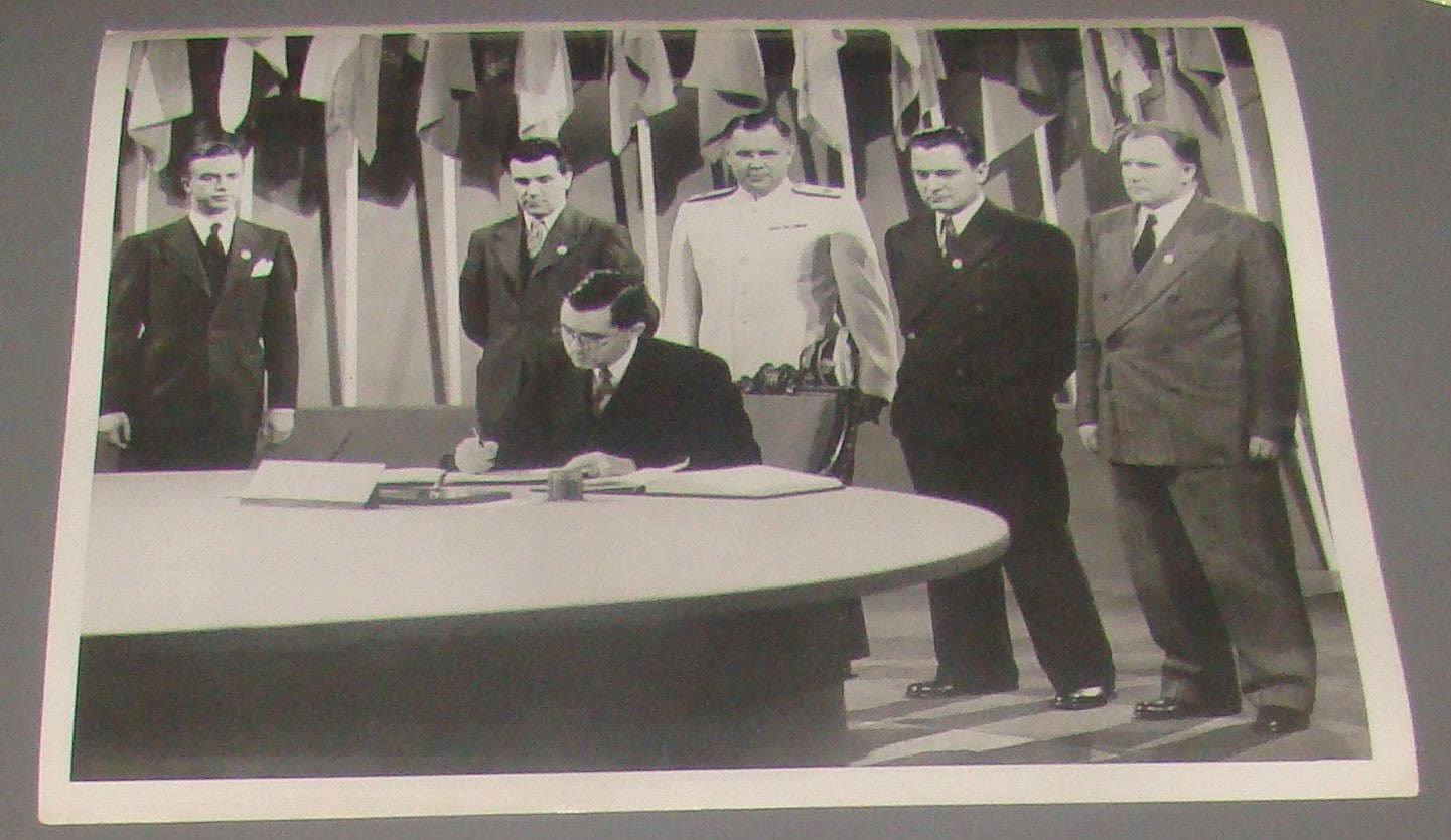 Press photo Russia Signed United Nations Charter USA Andrei Gromyko WW2 1945