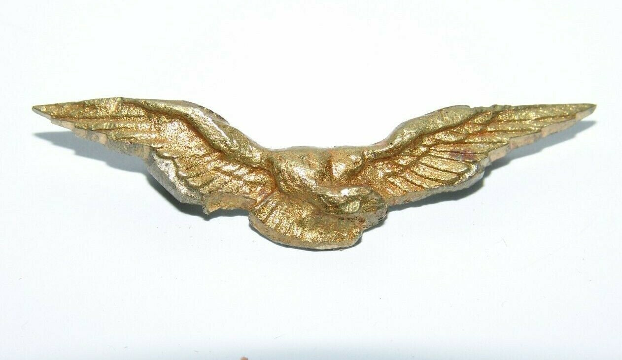 Syria ? Syrian Air Force ? vintage arab army militray pin badge