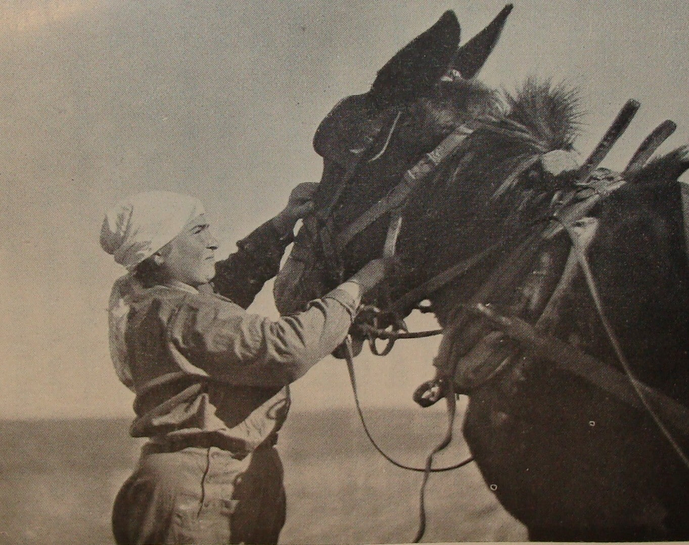 Book Jewish Judaica 1931 Palestine Israel Yiddish Zionist Women Rachel Ben Zvi