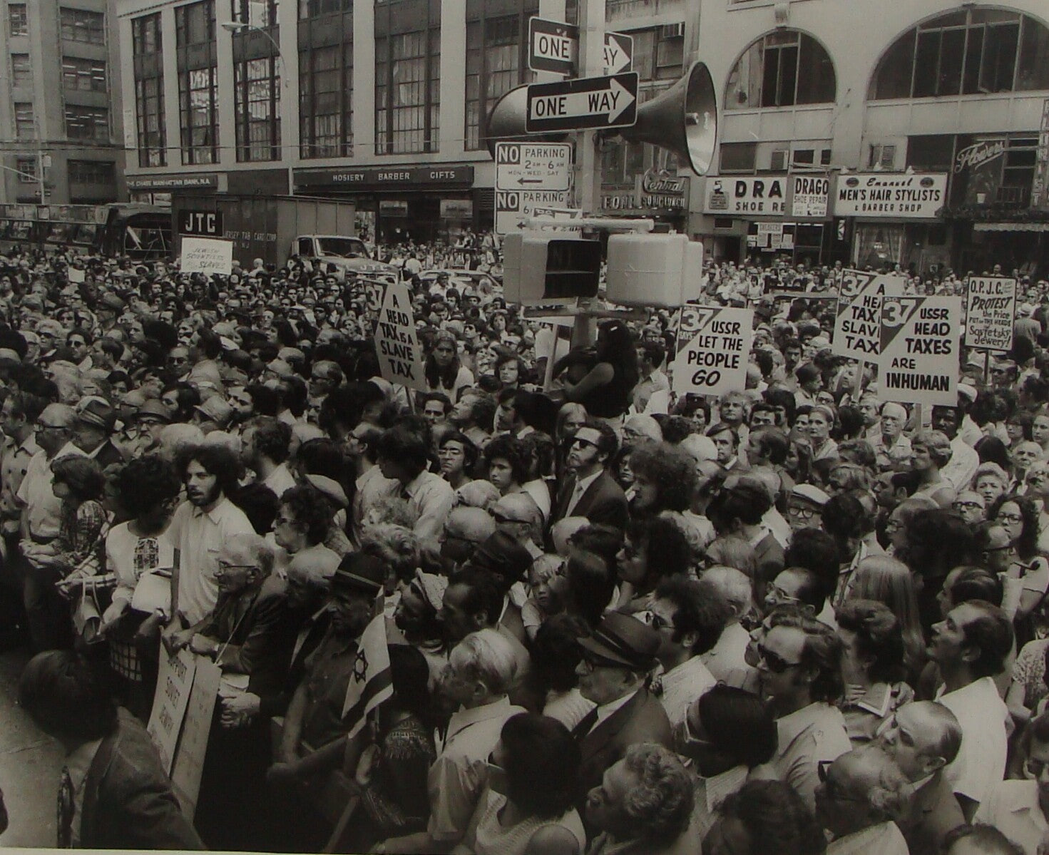 Jewish Judaica 1972 Press Photo Russia Russian Soviet Prisoners March USA NY