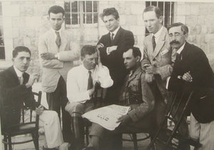 Descriptive image text