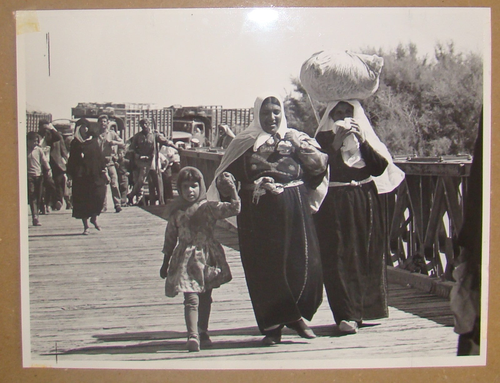 Photo Palestine DAVID RUBINGER Big 1968 Six Day War Arab Refugees Israel Jordan