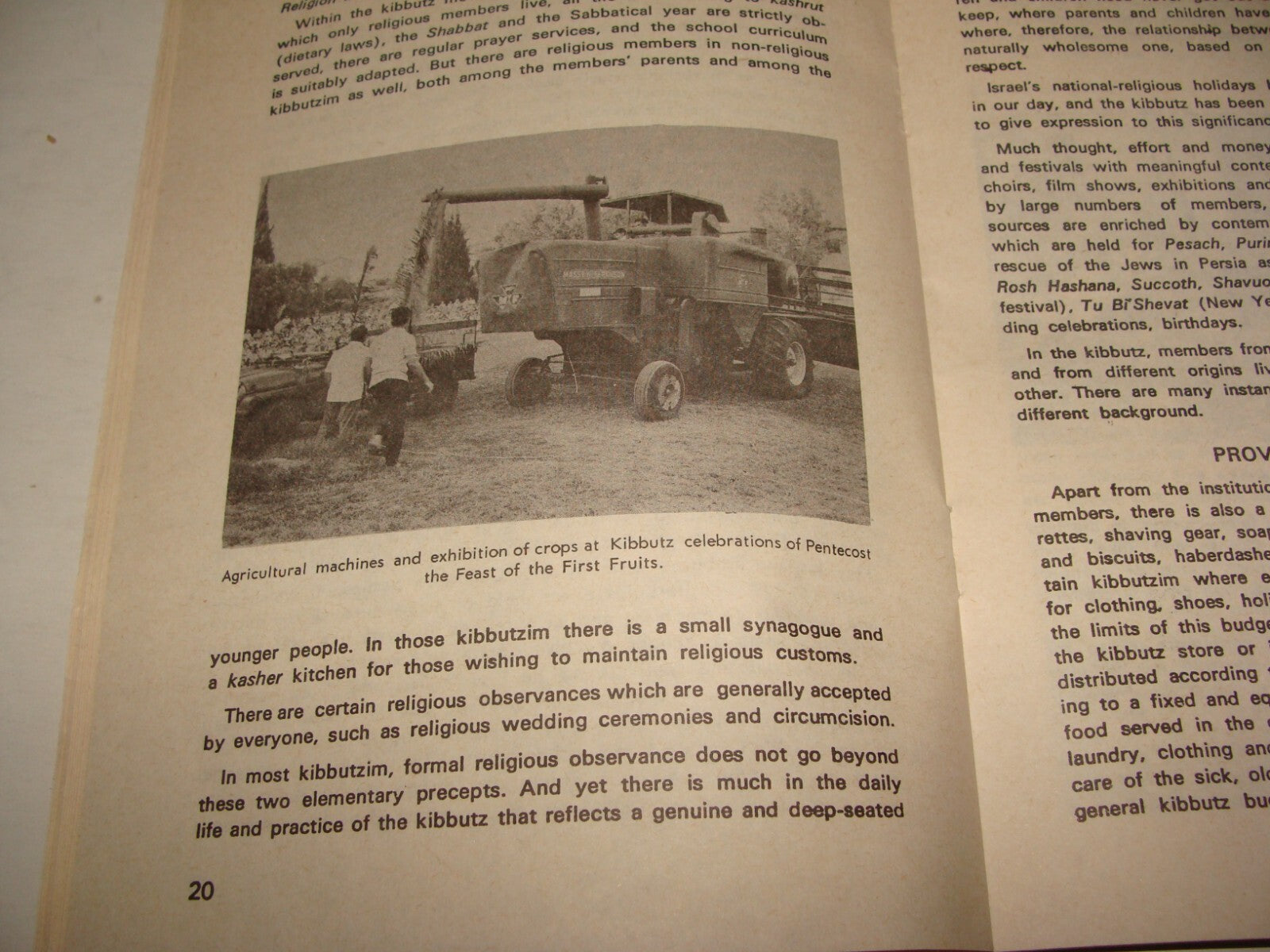 Booklet Jewish Judaica 1977 Israel Israeli EVERYDAY LIFE IN THE KIBBUTZ Photos