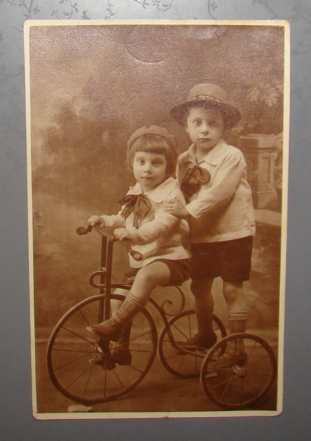 Photo Palestine Ad jewish judaica Tzadok Bassan photographer jerusalem israel