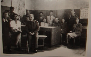 Descriptive image text