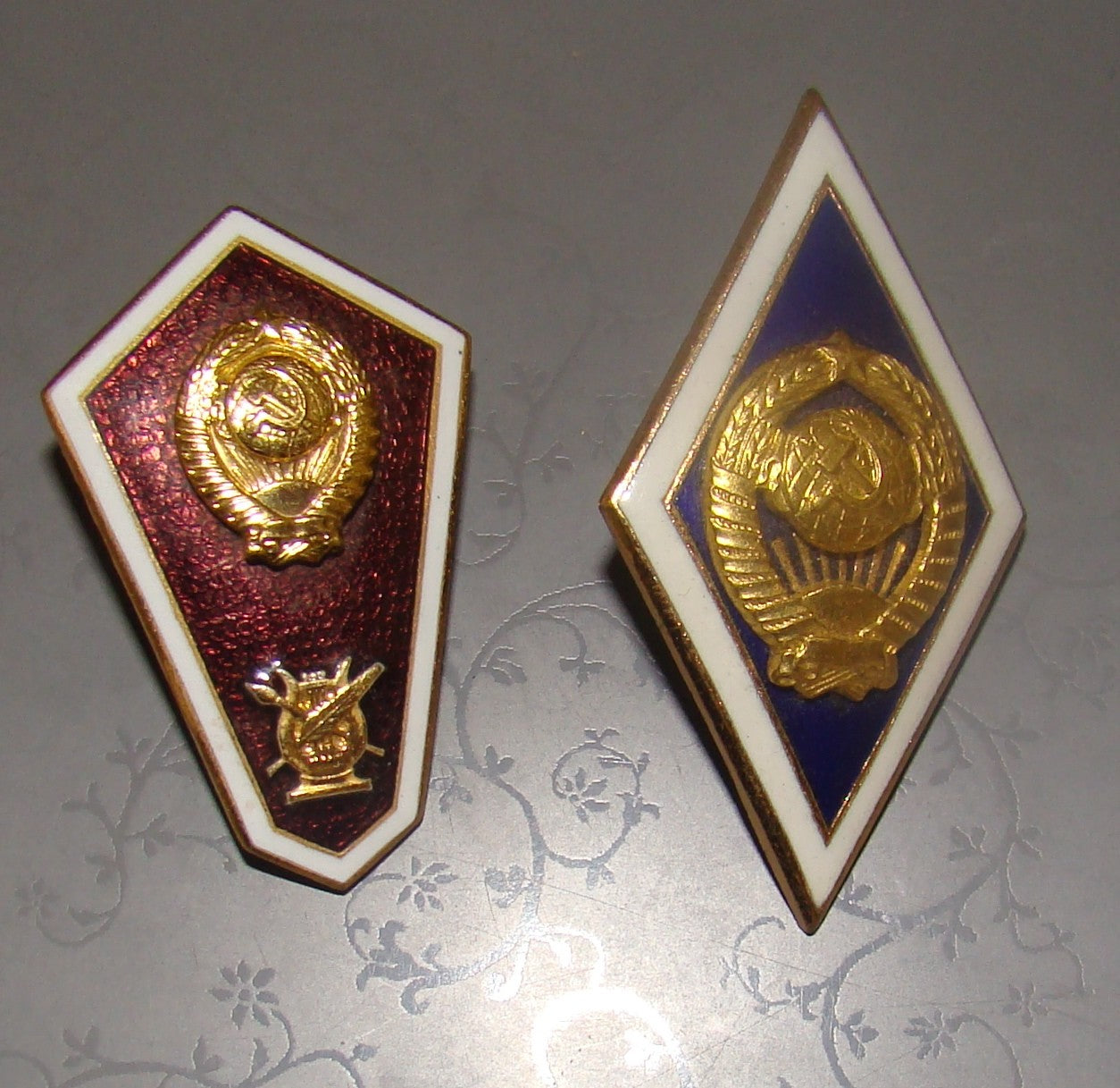 Russian Soviet CCCP USSR Pin Badge ленинградский монетный двор Enamel Leningrad