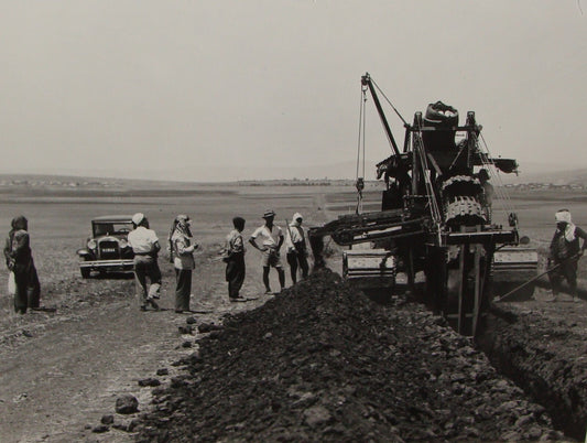 Photo Print Palestine MATSON 1933 Israel Iraq Petroleum Company Pipeline Jezreel