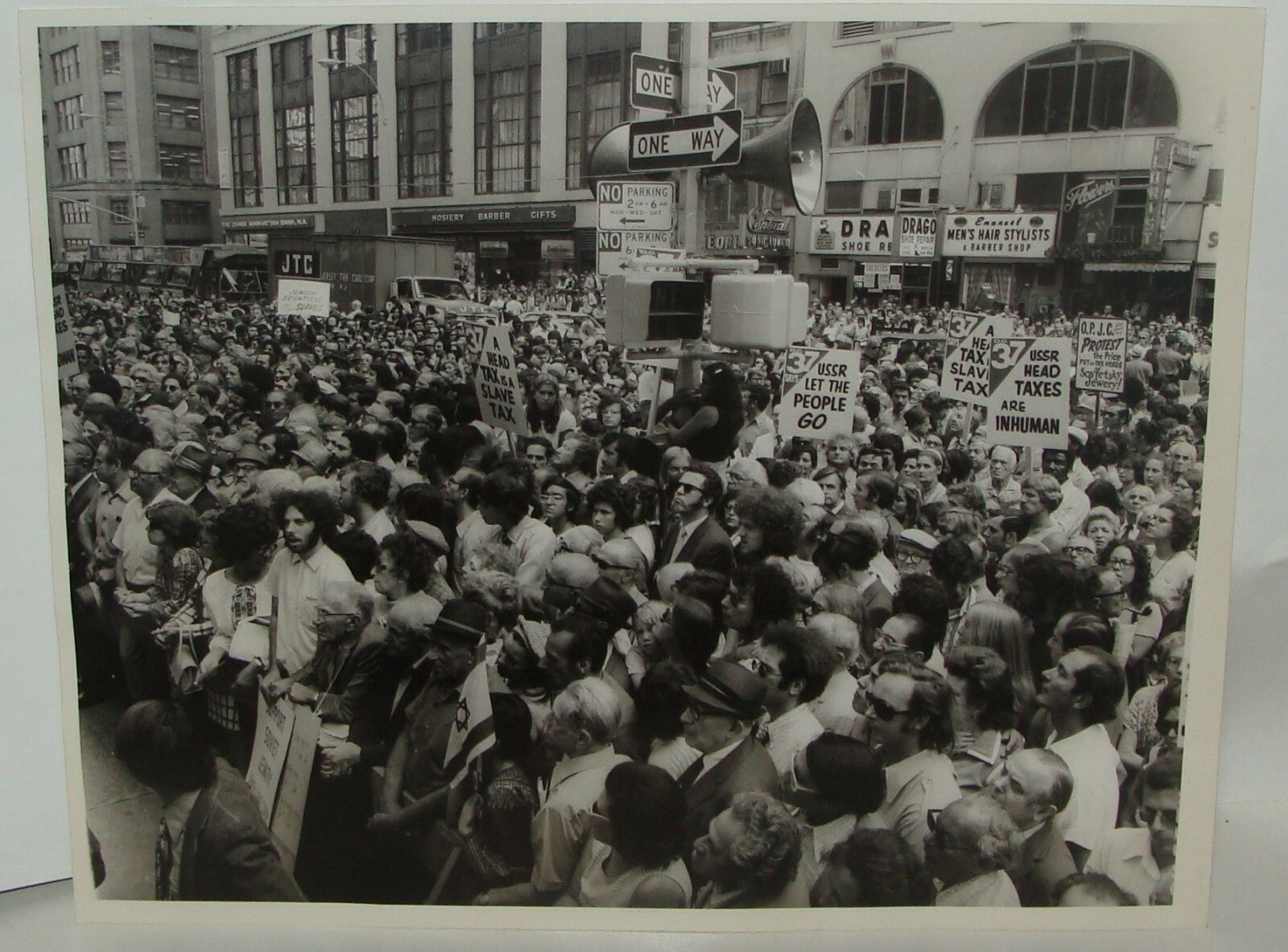 Jewish Judaica 1972 Press Photo Russia Russian Soviet Prisoners March USA NY