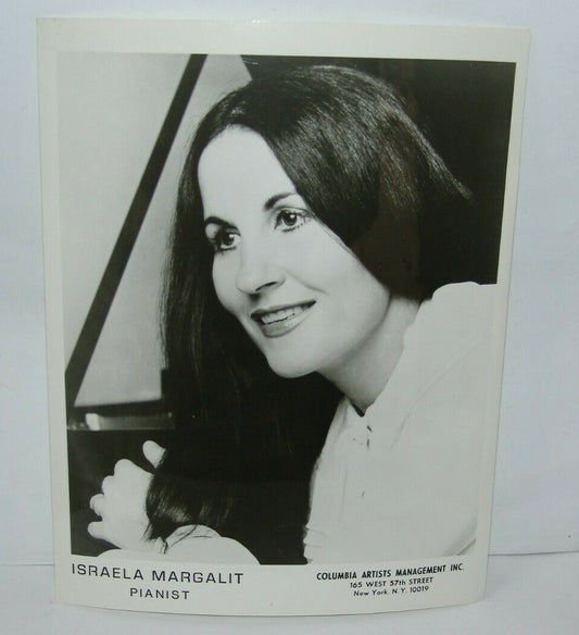 American Pianist Israela Margalit Piano artist press photo