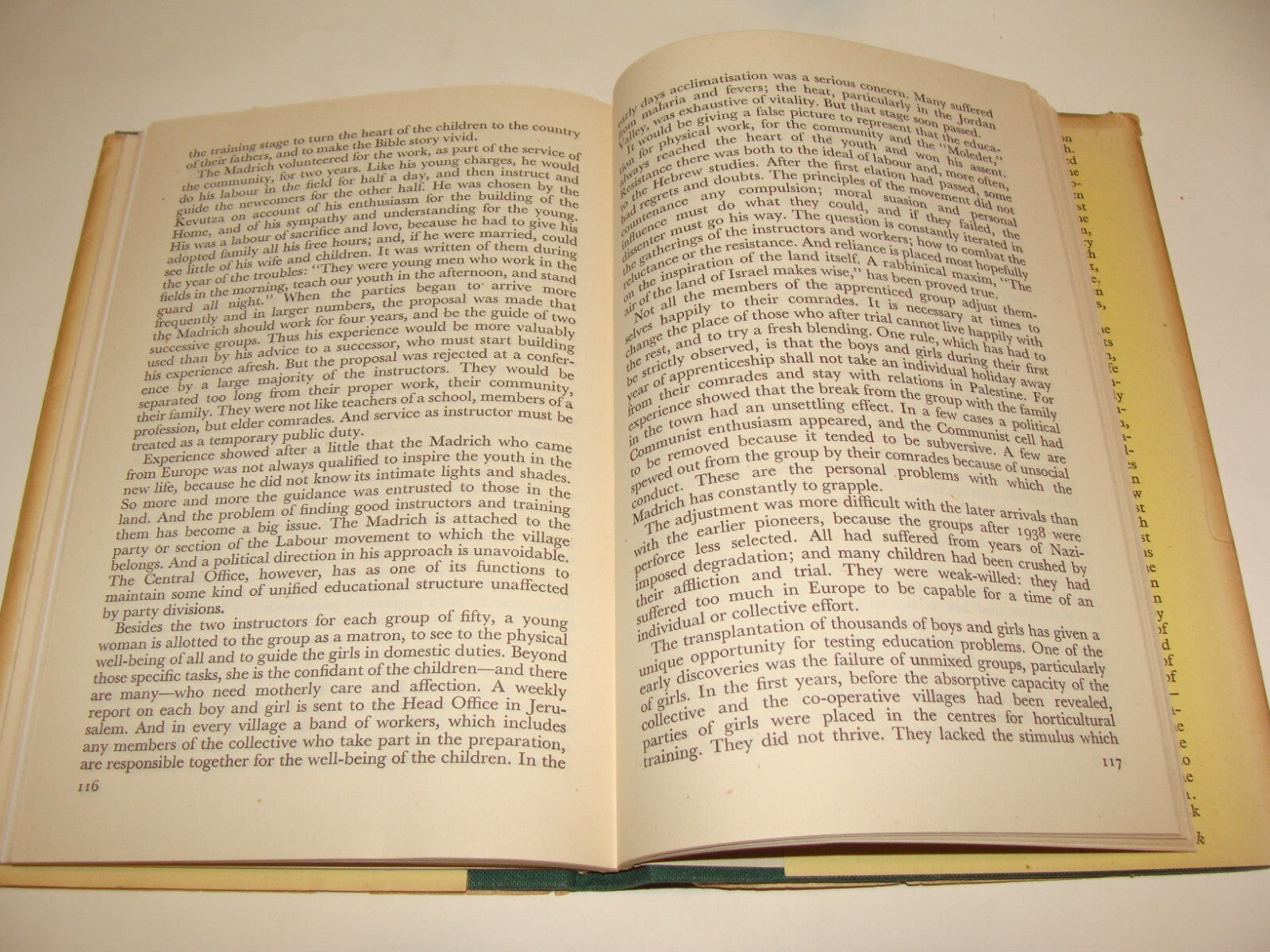 Book Jewish Judaica 1946 UK England London Youth Comes Home Zionist Aliyah