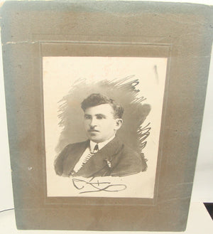 Descriptive image text