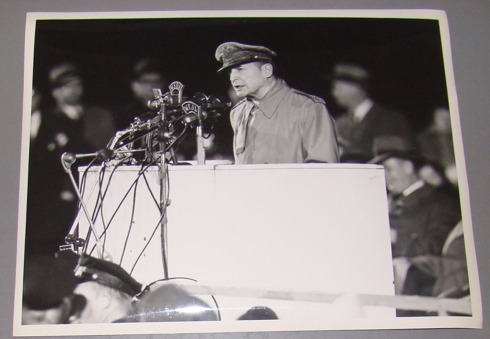 Press photo general Douglas MacArthur US Army Chicago Reception Korea war ww2
