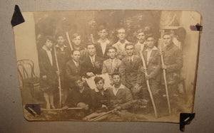 Descriptive image text