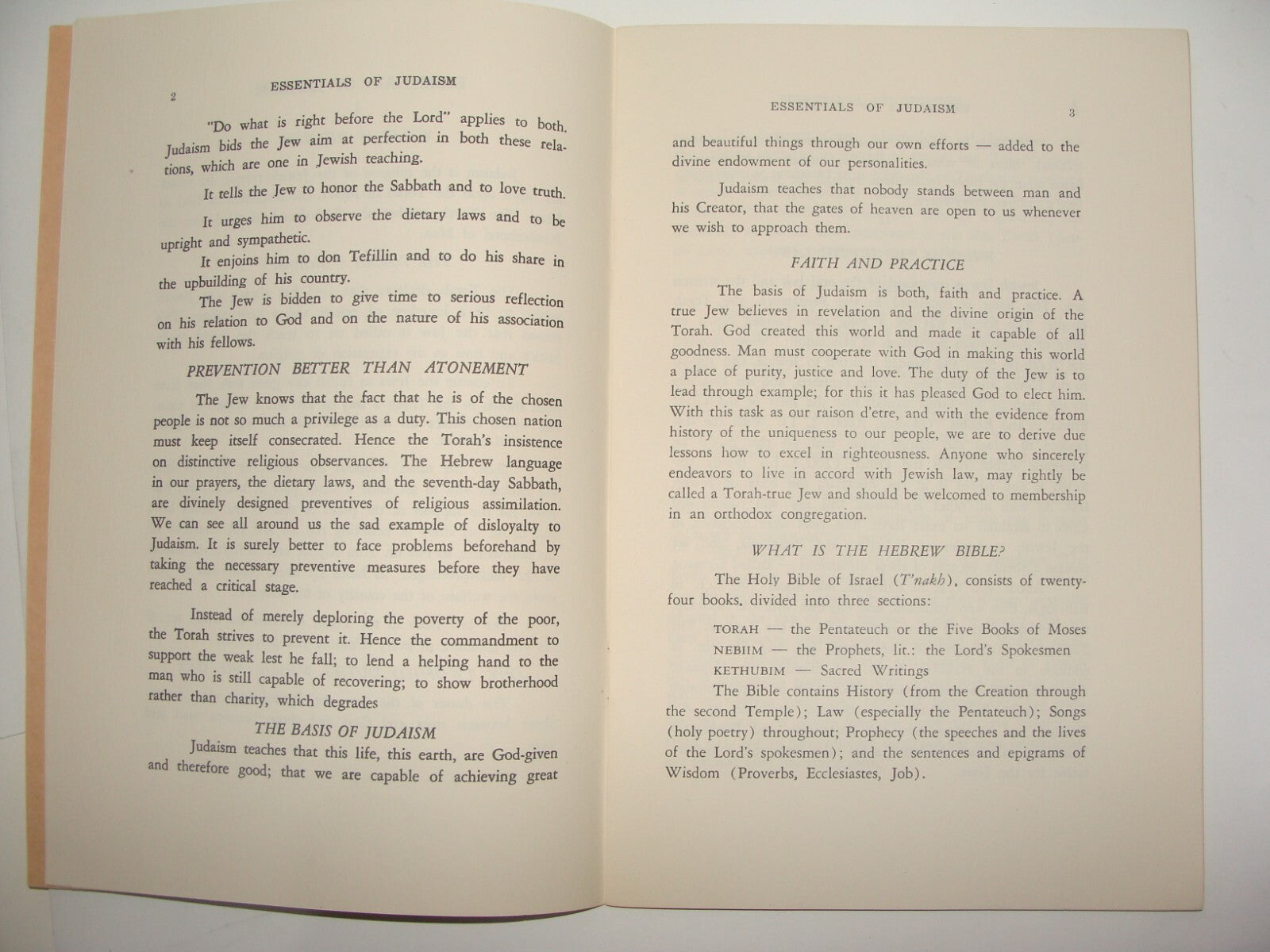 Booklet Jewish Judaica 1957 Rabbi Leo Jung Essentials of Judaism New York USA