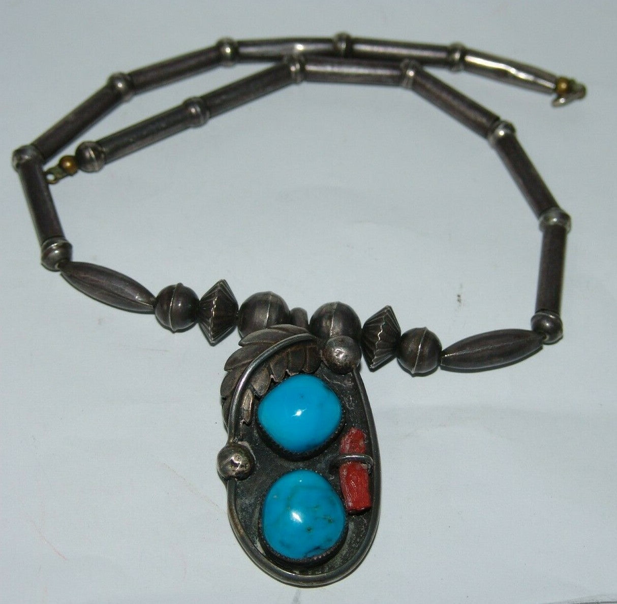 Indian Native American NAVAJO Turquoise Coral Silver Necklace