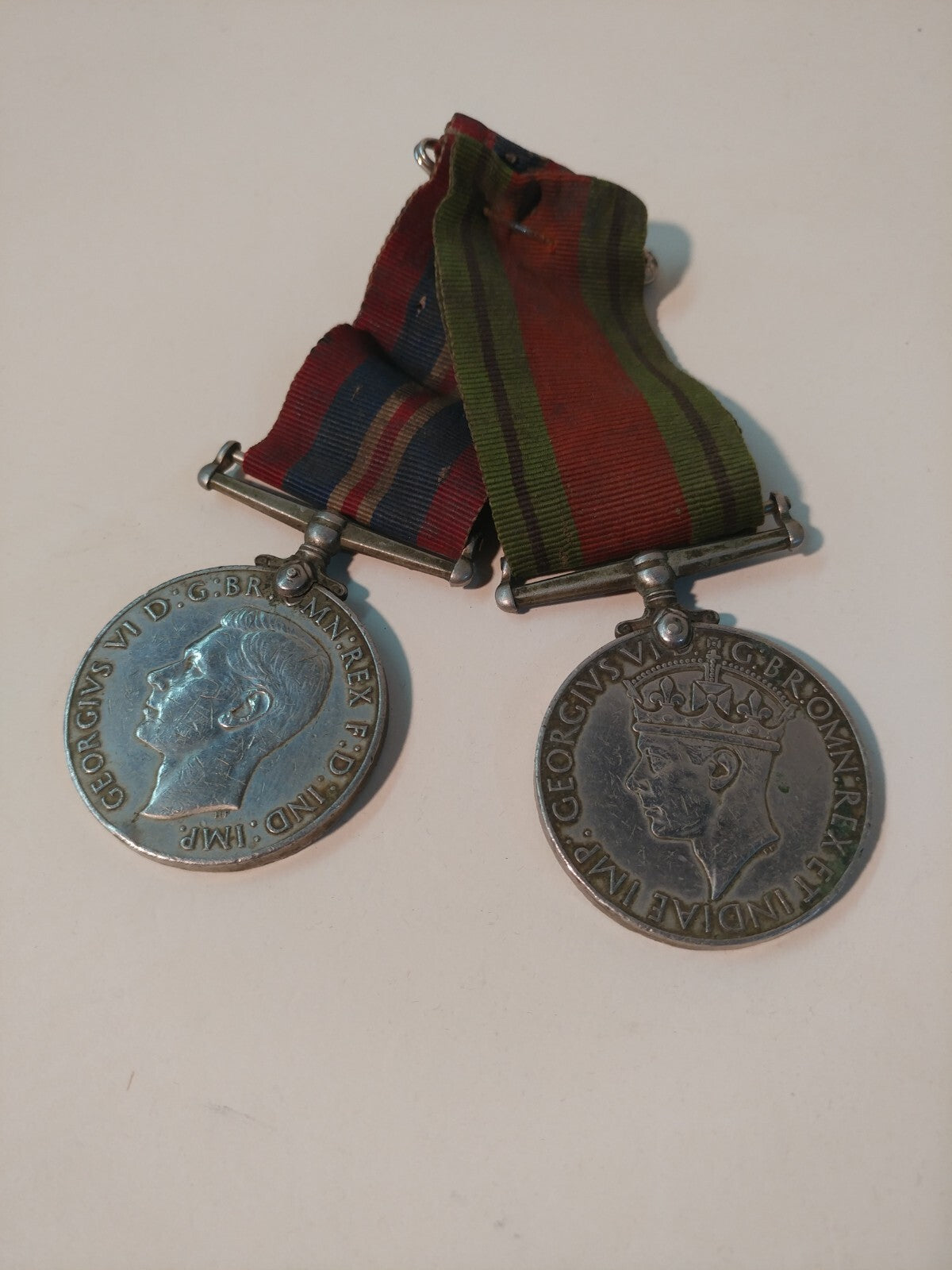 BRITAIN UK ENGLAND WWII The Defense Medal 1939 - 1945 2 medals