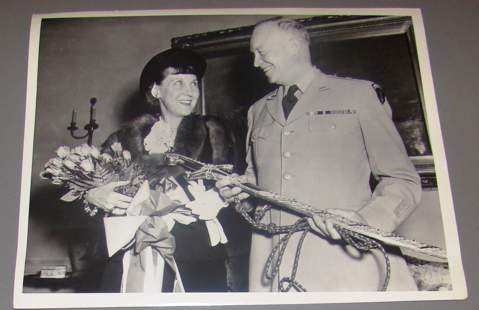 Press photo USA President Eisenhower General Commander Army Sword Of Honor WW2