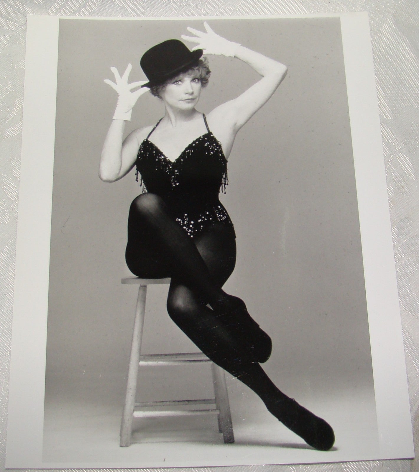 1990 Press Photo Shirley McLaine Musical Out There Tonight Theatre