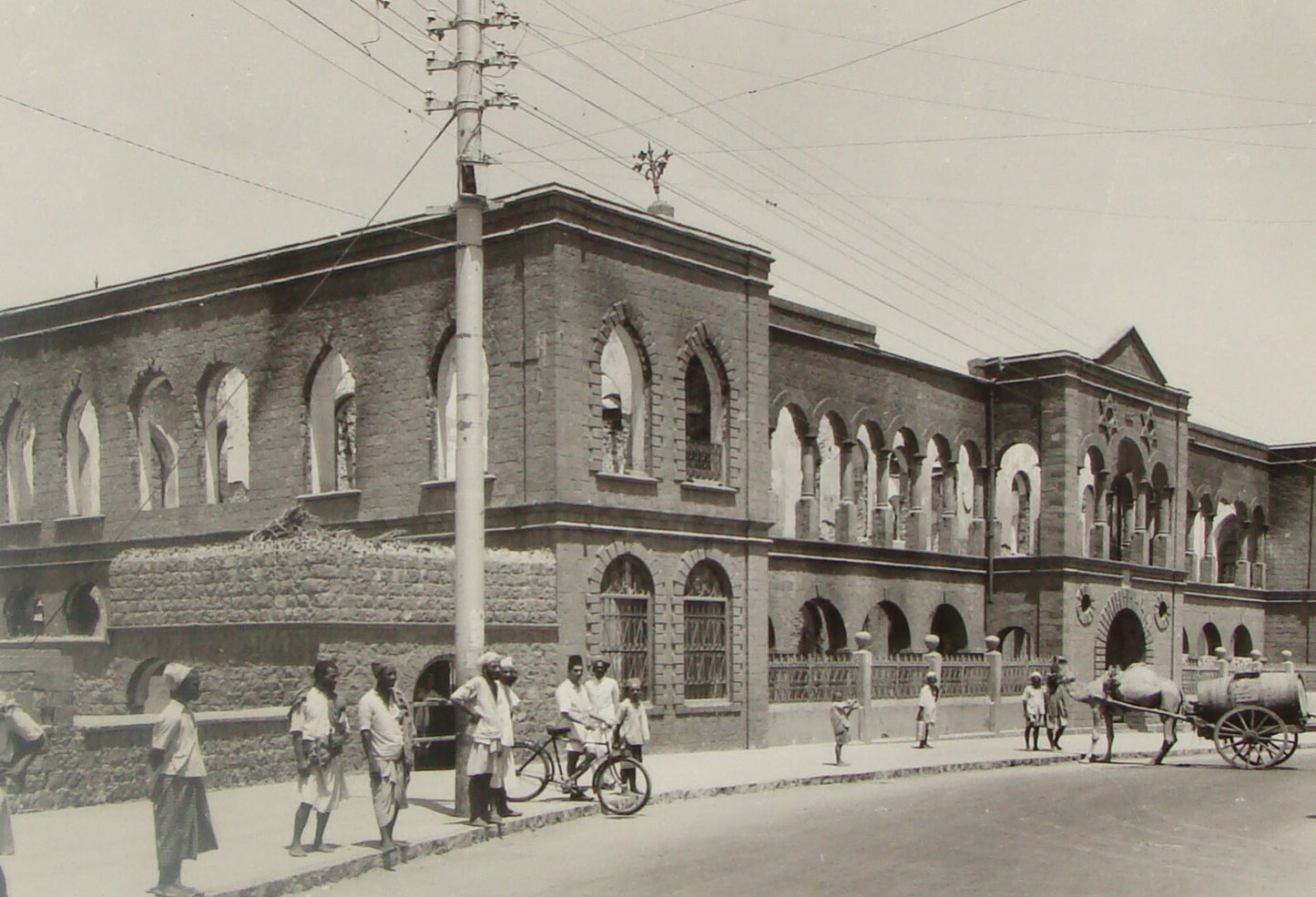Photo Print Jewish Ad , Judaica Yemenite Jews Aden Yemen 1948 School After Riots
