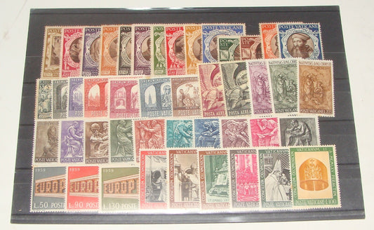 Poste Vaticane Vatican Stamp Stamps Lot 40+
